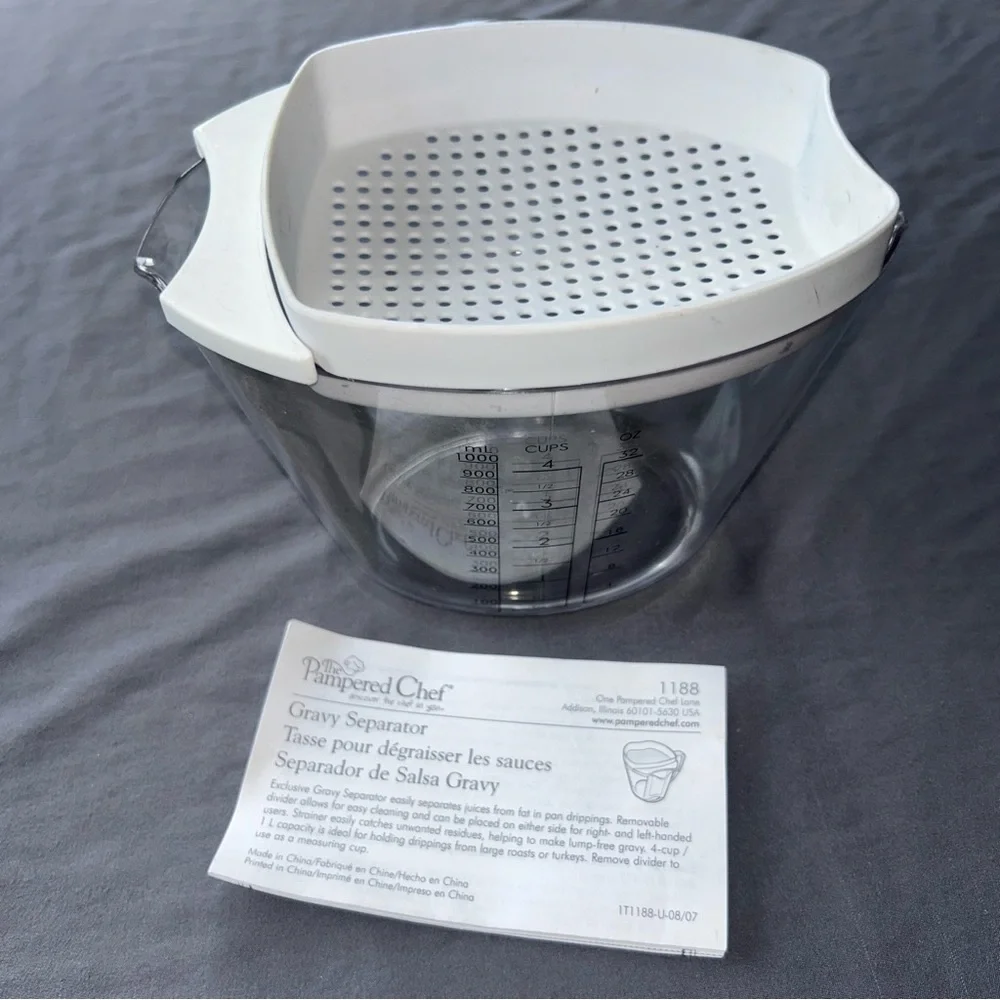 Brand new The Pampered Chef Gravy Seperator
